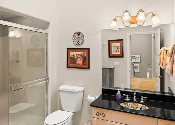Spacious Splendor With Community & Pool Holiday home *