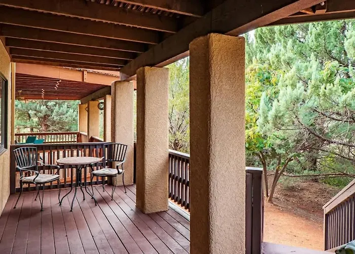Holiday home Spacious Splendor With Community & Pool Sedona