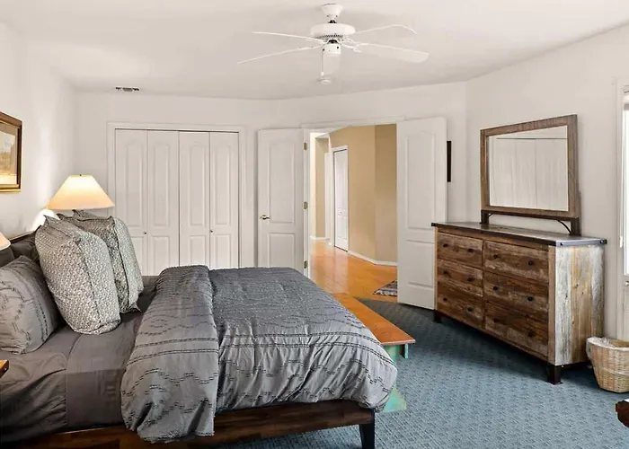 Spacious Splendor With Community & Pool